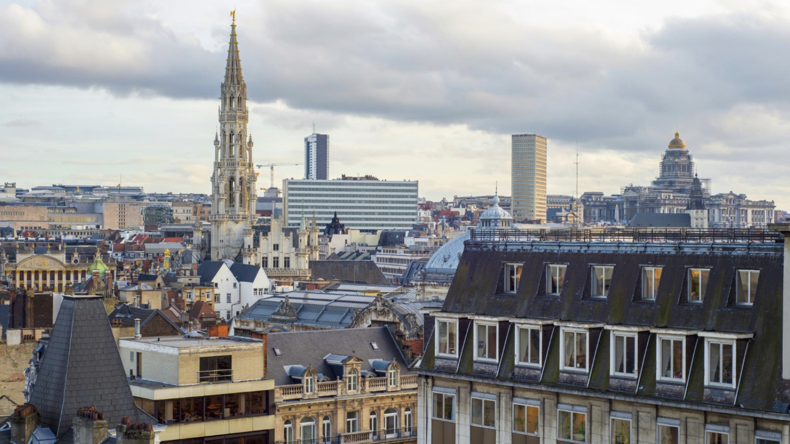 Ile trwa podróż ze Śląska do Belgii? 