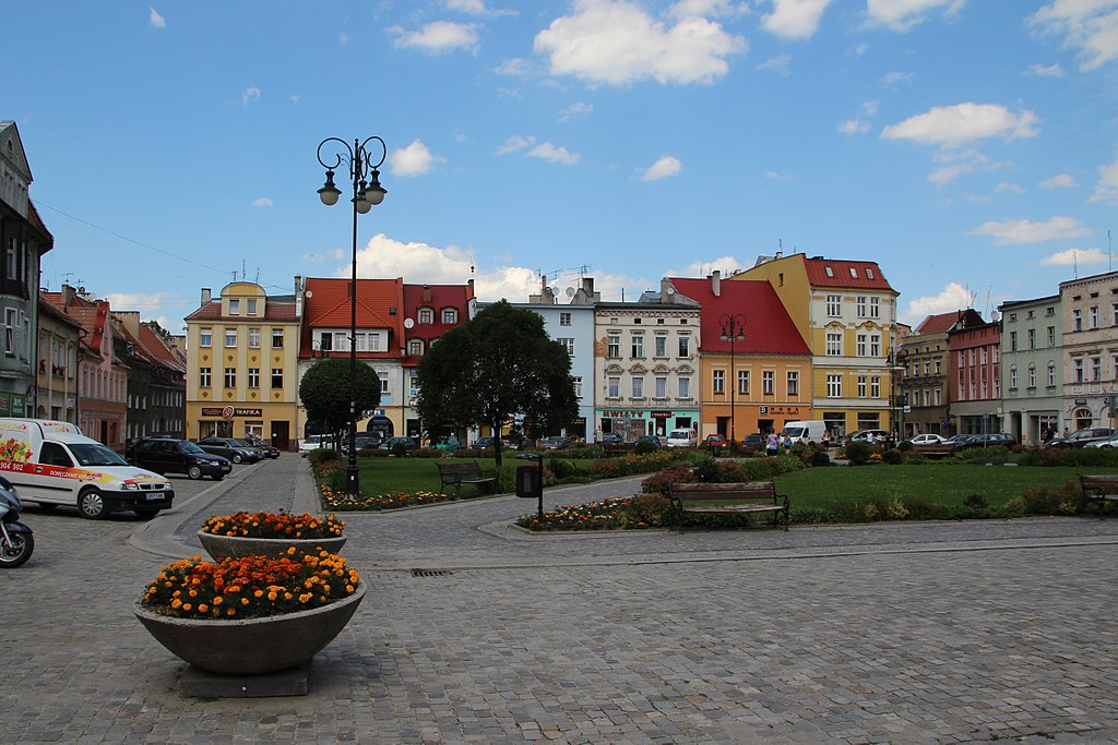 Przewóz busem z Głuchołazów do Holandii Przewóz busem z Głuchołazów do Holandii
