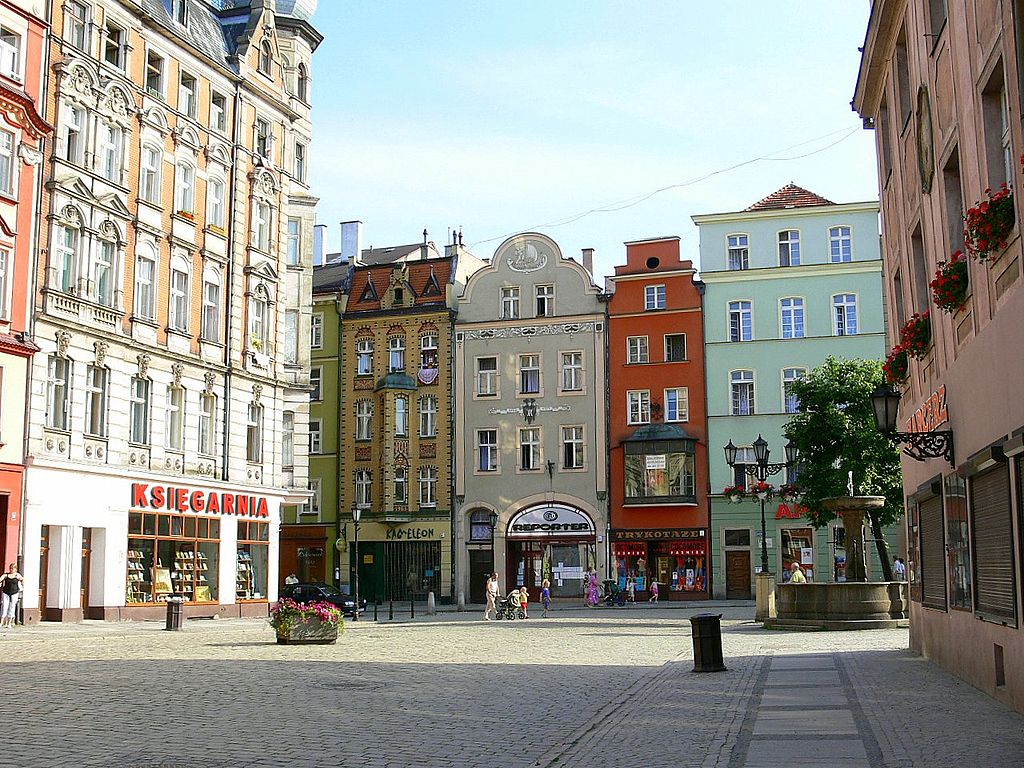 Przewóz busem ze Świdnicy do Holandii
