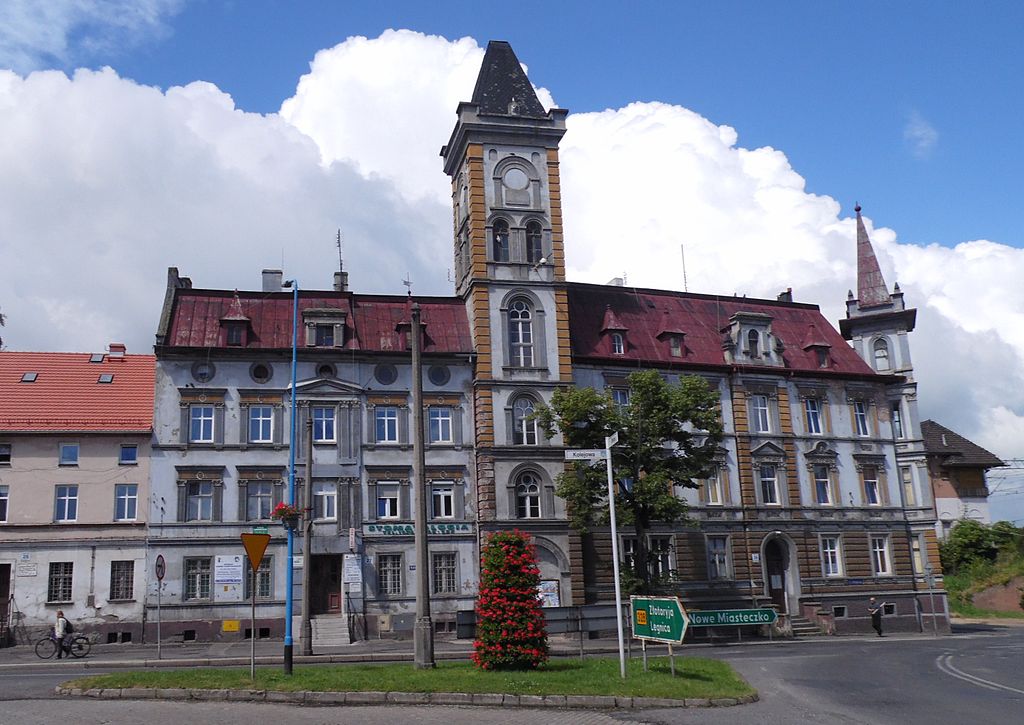 Przewóz busem z Chojnowa do Holandii Przewóz busem z Chojnowa do Holandii